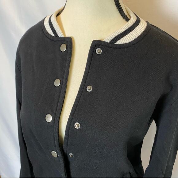 Forever 21 Varsity Sweatshirt Bomber Jacket Womens Medium Striped Cuffs - Picture 2 of 9
